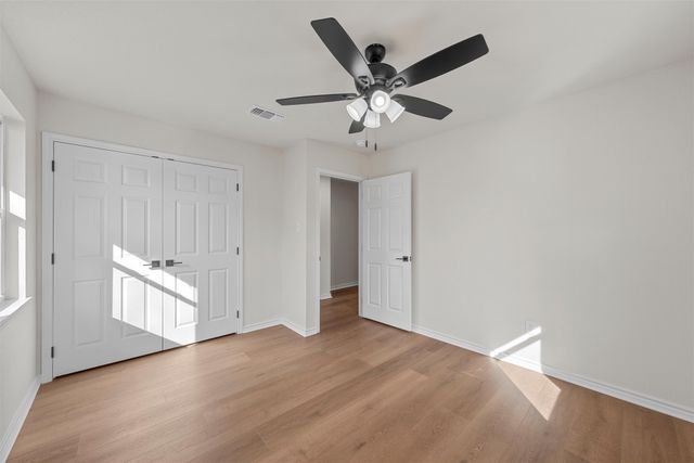 309 N 4th Street, Rosebud, TX 76570