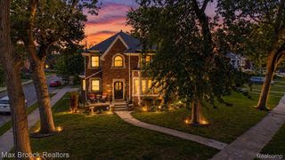 20096 Shrewsbury Road, Detroit, MI 48221