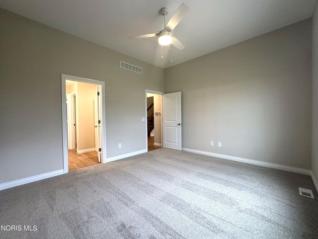 15038 Stonebridge Lane, Perrysburg, OH 43551