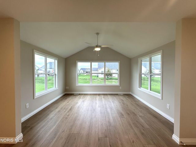 15038 Stonebridge Lane, Perrysburg, OH 43551