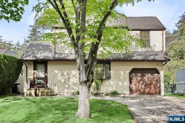 405 Terhune Avenue, Paramus, NJ 07652