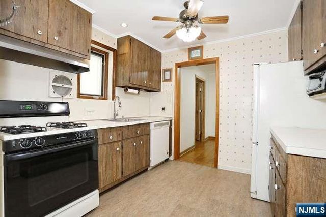 405 Terhune Avenue, Paramus, NJ 07652