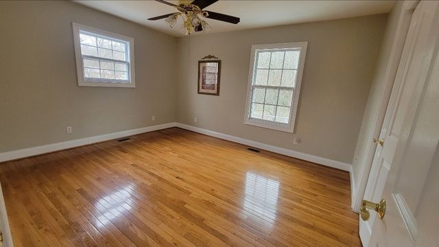 397 Bluff Springs Rd, Mcminnville, TN 37110