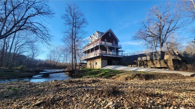 397 Bluff Springs Rd, Mcminnville, TN 37110