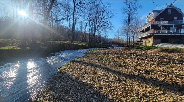 397 Bluff Springs Rd, Mcminnville, TN 37110