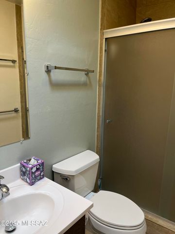 307 N Calle Del Diablo, Green Valley, AZ 85614