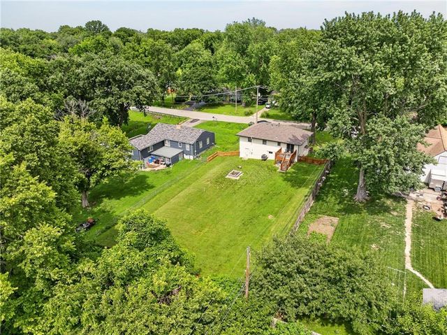 2016 N 85th Street, Kansas City, KS 66109