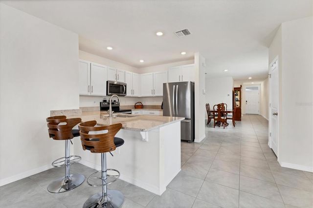 3293 HILLTOP CIRCLE, Bradenton, FL 34211