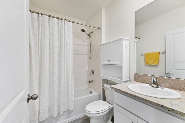 3293 HILLTOP CIRCLE, Bradenton, FL 34211