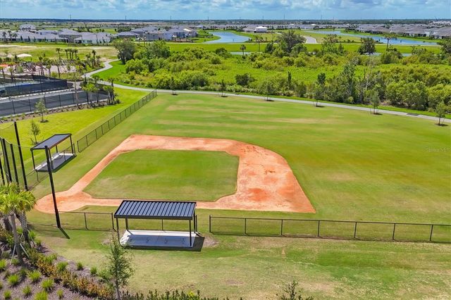 3293 HILLTOP CIRCLE, Bradenton, FL 34211