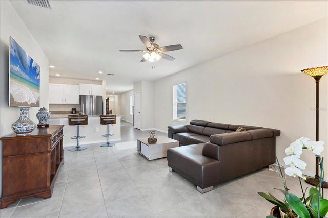 3293 HILLTOP CIRCLE, Bradenton, FL 34211