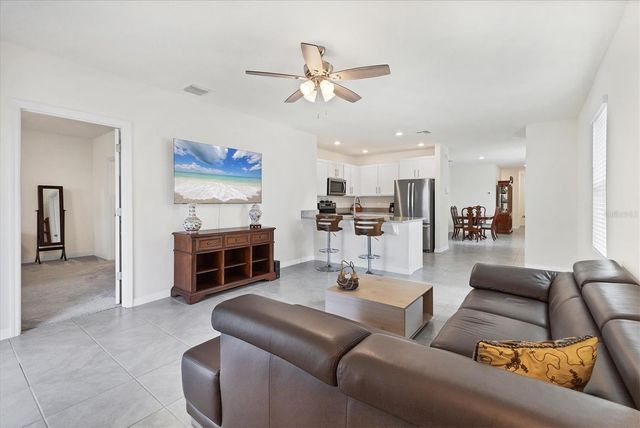 3293 HILLTOP CIRCLE, Bradenton, FL 34211