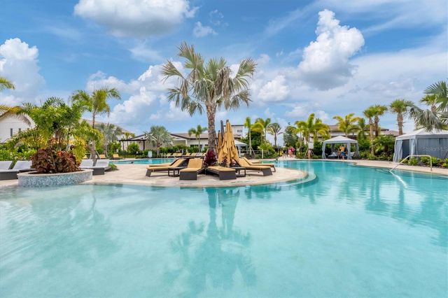 3293 HILLTOP CIRCLE, Bradenton, FL 34211