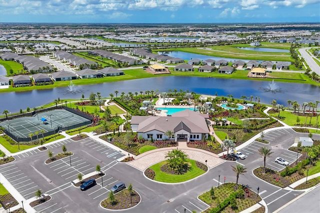 3293 HILLTOP CIRCLE, Bradenton, FL 34211