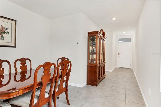 3293 HILLTOP CIRCLE, Bradenton, FL 34211