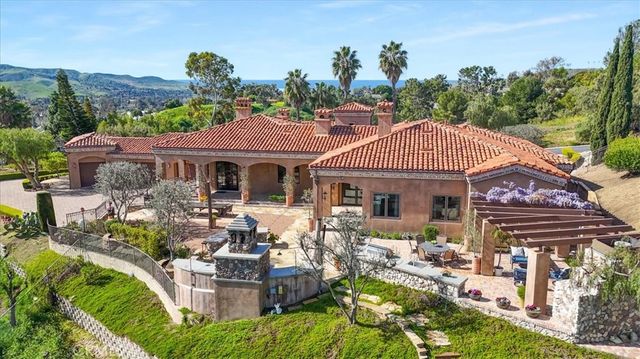 30662 Hilltop Way, San Juan Capistrano, CA 92675