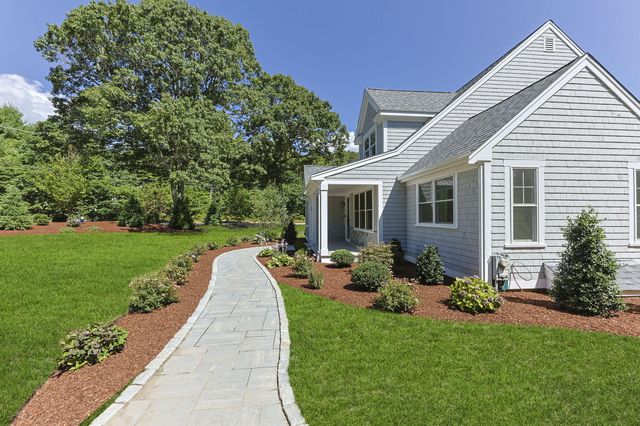 75 Sipps Road UNIT 75, Mashpee, MA 02649