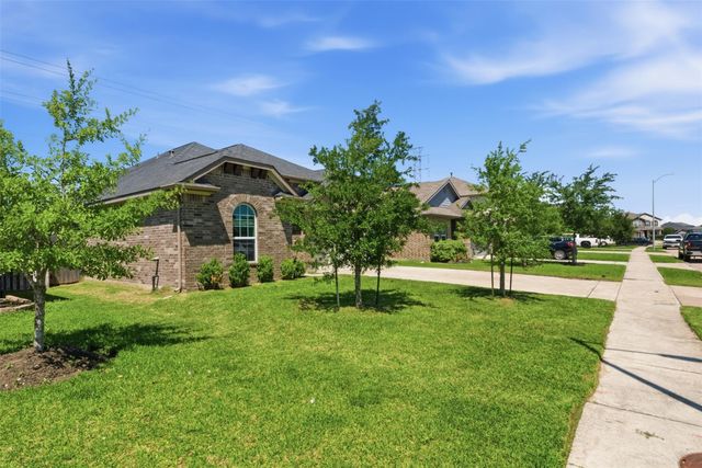 8803 Willet Street, Baytown, TX 77521