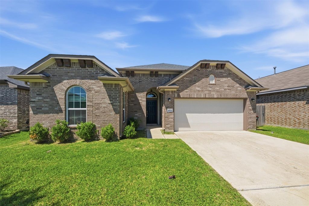 8803 Willet Street, Baytown, TX 77521