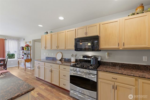 4392 Chanting Circle SW, Port Orchard, WA 98367