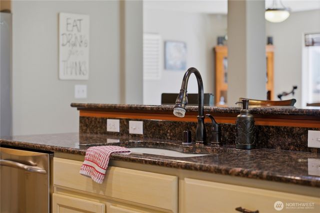 4392 Chanting Circle SW, Port Orchard, WA 98367