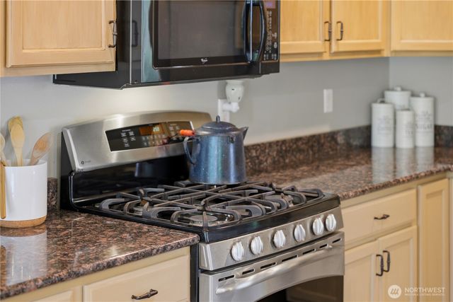 4392 Chanting Circle SW, Port Orchard, WA 98367