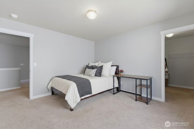 4392 Chanting Circle SW, Port Orchard, WA 98367