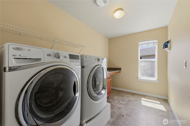 4392 Chanting Circle SW, Port Orchard, WA 98367