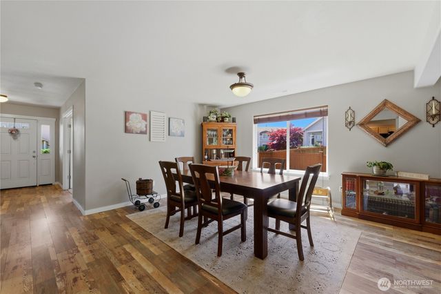4392 Chanting Circle SW, Port Orchard, WA 98367
