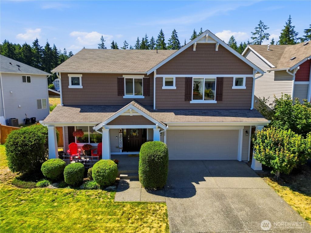 4392 Chanting Circle SW, Port Orchard, WA 98367
