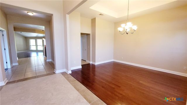 8001 Ridgeway Court, Nolanville, TX 76559
