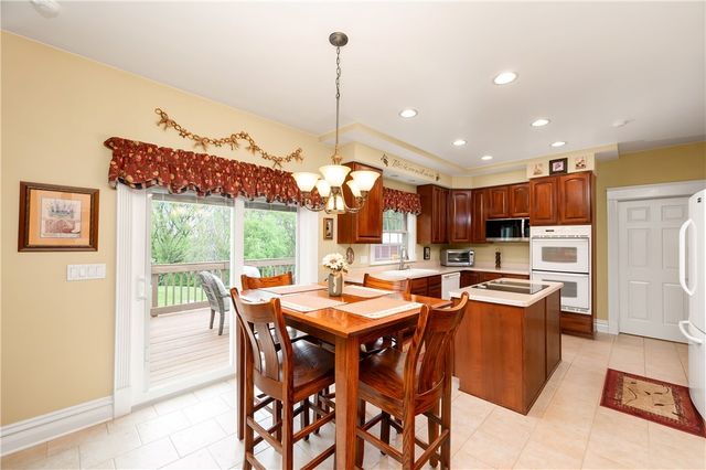 829 Hartzell School Rd, New Sewickley Twp, PA 15066
