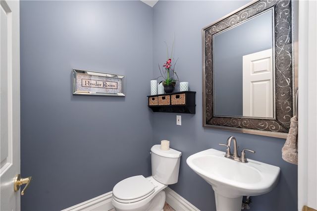 829 Hartzell School Rd, New Sewickley Twp, PA 15066