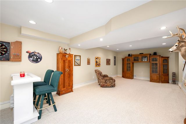 829 Hartzell School Rd, New Sewickley Twp, PA 15066