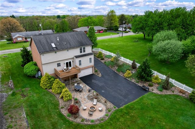 829 Hartzell School Rd, New Sewickley Twp, PA 15066