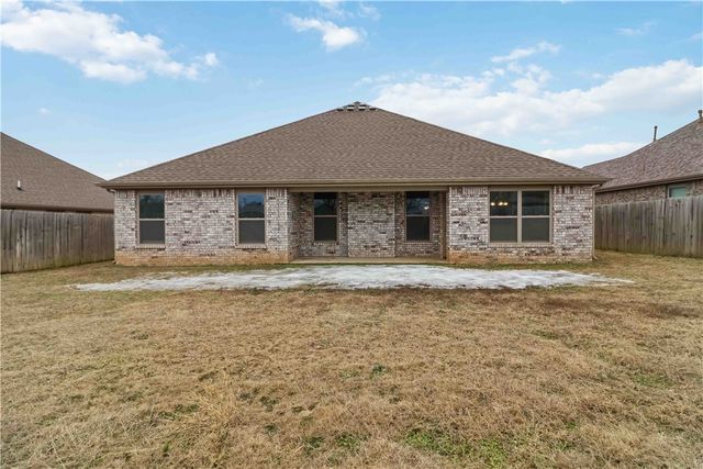 1140 Rosemary Street, Centerton, AR 72719