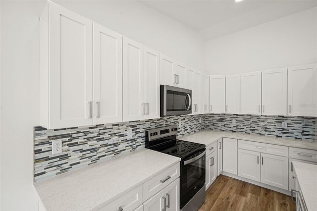 14586 MOCKING WREN ROAD, Weeki Wachee, FL 34614