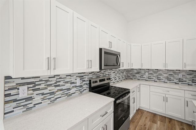 14586 MOCKING WREN ROAD, Weeki Wachee, FL 34614