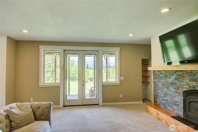 19011 Wildrose Lane, Burlington, WA 98233