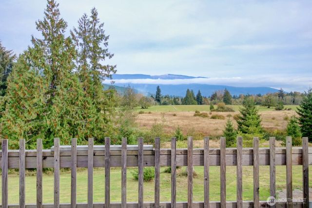 19011 Wildrose Lane, Burlington, WA 98233