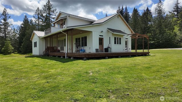 19011 Wildrose Lane, Burlington, WA 98233