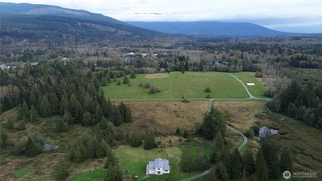 19011 Wildrose Lane, Burlington, WA 98233