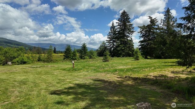 19011 Wildrose Lane, Burlington, WA 98233