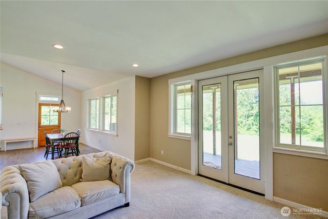 19011 Wildrose Lane, Burlington, WA 98233