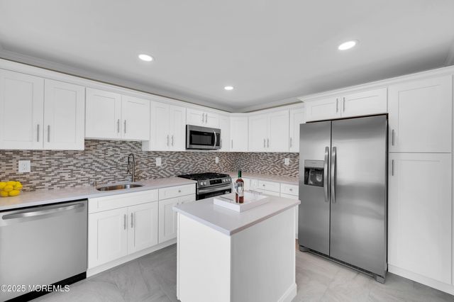 34 Maidstone Way, Manchester, NJ 08759