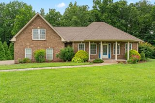 1364 Eastland Dr, Ashland City, TN 37015