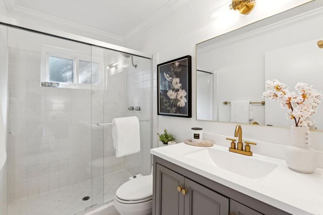 611 Hillcrest Drive, Redwood City, CA 94062