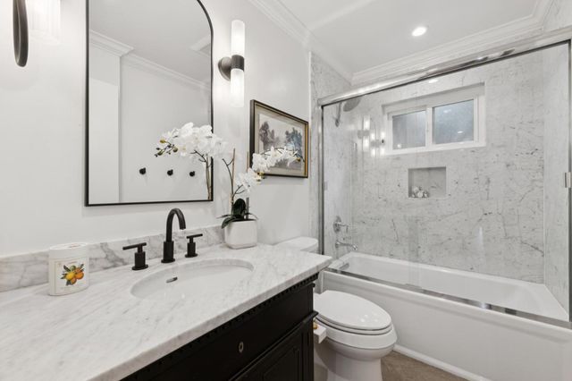 611 Hillcrest Drive, Redwood City, CA 94062