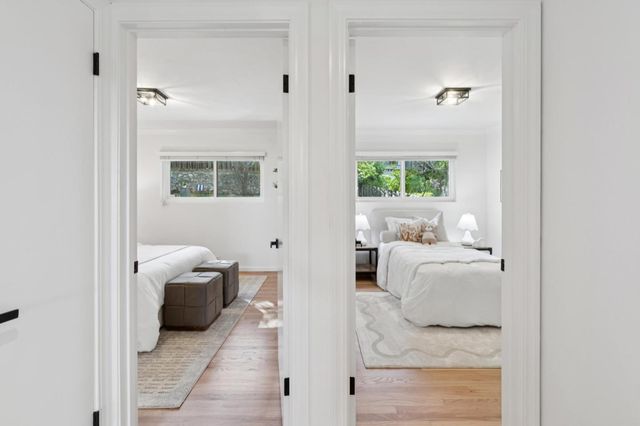 611 Hillcrest Drive, Redwood City, CA 94062