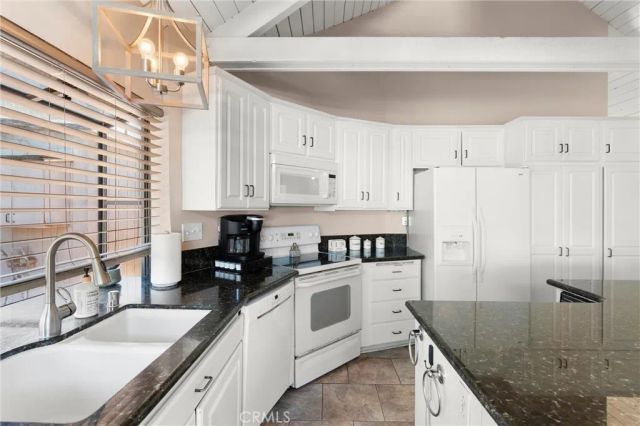 1788 Hawaii, Costa Mesa, CA 92626